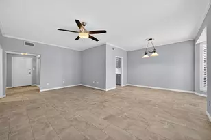 2400 N Braeswood Blvd, Houston, TX 77030 - Photo 9