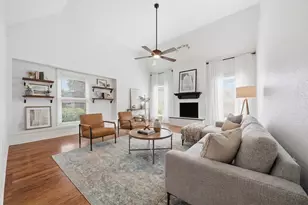 518 Rozelle Ave, Sugar Land, TX 77498 - Photo 5