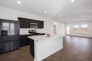 14127 Sandy Pnes Ct, Conroe, TX 77302 - Photo 5