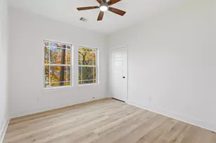 317 S 3rd St, La Porte, TX 77571 - Photo 13