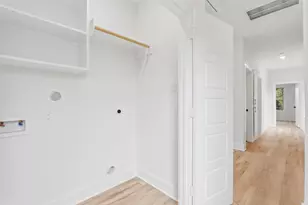 317 S 3rd St, La Porte, TX 77571 - Photo 11