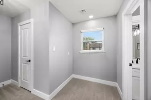 2723 Stetson Ln, Houston, TX 77043 - Photo 35
