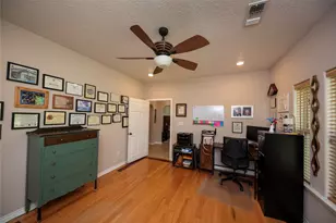 3020 Avenue L, Santa Fe, TX 77510 - Photo 5