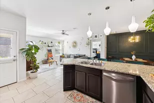 3018 Village Creek Dr, Katy, TX 77494 - Photo 7