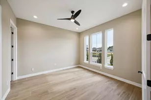 620 Appia Dr, Kemah, TX 77565 - Photo 29