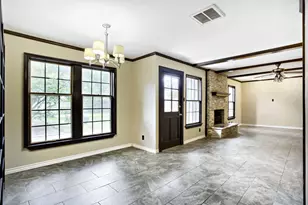 10903 Tupper Lake Dr, Houston, TX 77042 - Photo 11
