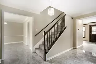 10903 Tupper Lake Dr, Houston, TX 77042 - Photo 5