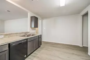 3769 Alexus Dr, Conroe, TX 77301 - Photo 5