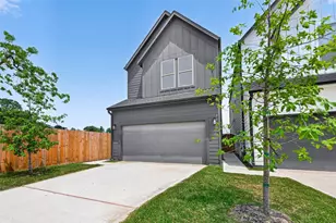 7422 Maxroy St, Houston, TX 77088 - Photo 3