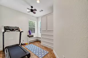 15818 Hunters Lake Way, Houston, TX 77044 - Photo 21