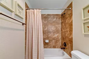 15818 Hunters Lake Way, Houston, TX 77044 - Photo 31