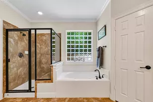 15818 Hunters Lake Way, Houston, TX 77044 - Photo 25