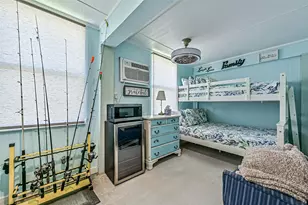 22205 Frio Dr, Galveston, TX 77554 - Photo 15