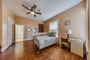 2404 Bernardo De Galvez, Galveston, TX 77550 - Photo 25