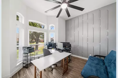 14847 Armitage Lane, Sugar Land, TX 77498 - Photo 5