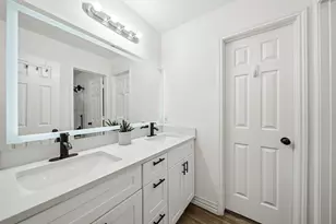 14847 Armitage Ln, Sugar Land, TX 77498 - Photo 41