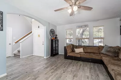 1718 Stonehaven Village Circle, Spring, TX 77386 - Photo 9