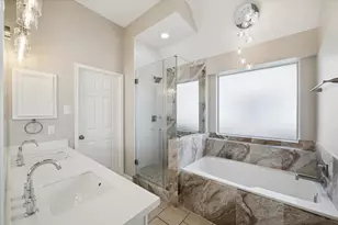 4911 Tallow Cove Dr, Baytown, TX 77521 - Photo 21