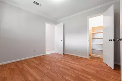8403 Braes Meadow Drive, Houston, TX 77071 - Photo 25