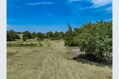 1046 Tx-71, West Point, TX 78963 - Photo 9