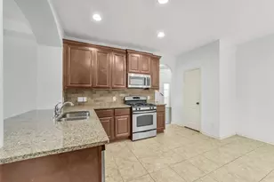 13011 Clover Creek Point Ln, Humble, TX 77346 - Photo 11