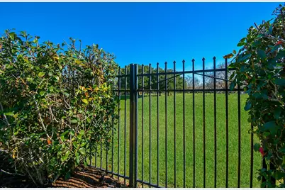 43 Fosters Green Drive, Sugar Land, TX 77479 - Photo 45