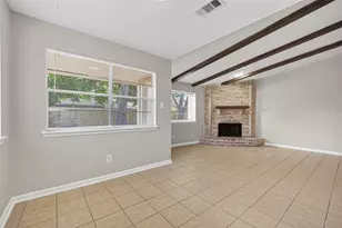 8707 Yvonne Dr, Houston, TX 77044 - Photo 9