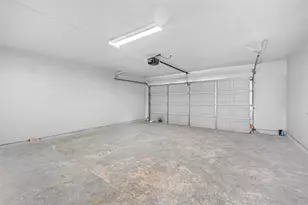 8707 Yvonne Dr, Houston, TX 77044 - Photo 33