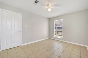 8707 Yvonne Dr, Houston, TX 77044 - Photo 21