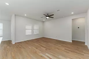 1934 32nd Ave N, Texas City, TX 77590 - Photo 11