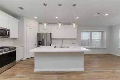 1934 32nd Avenue N, Texas City, TX 77590 - Photo 5