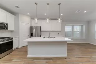 1934 32nd Ave N, Texas City, TX 77590 - Photo 5