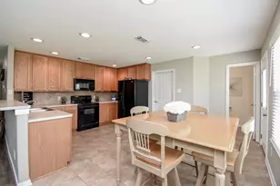 17623 Thicket Hollow Ln, Cypress, TX 77429 - Photo 13