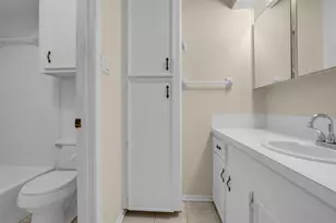 10002 Pinehurst St, Baytown, TX 77521 - Photo 11