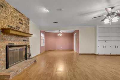 10002 Pinehurst Street, Baytown, TX 77521 - Photo 5