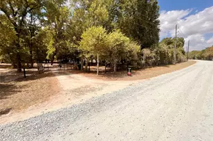 39425 Donigan Rd, Brookshire, TX 77423 - Photo 25