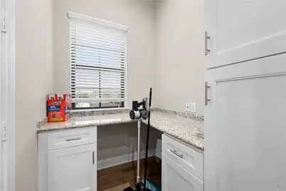 3334 Beverly Forest Drive, Houston, TX 77057 - Photo 11