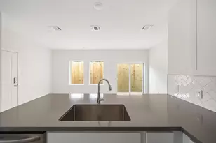 835 Paul Quinn St, Houston, TX 77091 - Photo 7