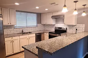 2917 Bassingham Dr, Houston, TX 77339 - Photo 15