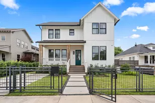 1825 Arlington St, Houston, TX 77008 - Photo 1