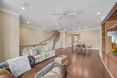 1374 Lake Pointe Parkway, Sugar Land, TX 77478 - Photo 7