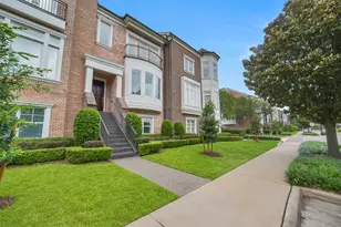 1374 Lake Pointe Pkwy, Sugar Land, TX 77478 - Photo 3