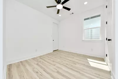 7717 Bowen Street, Houston, TX 77051 - Photo 25