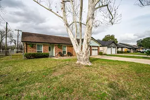 501 Southbend Dr, Alvin, TX 77511 - Photo 37