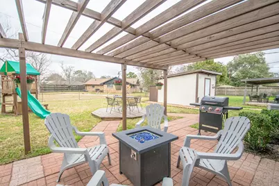 501 Southbend Drive, Alvin, TX 77511 - Photo 25