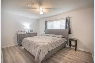 501 Southbend Drive, Alvin, TX 77511 - Photo 19