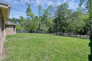 2051 Brookmont Dr, Conroe, TX 77301 - Photo 43