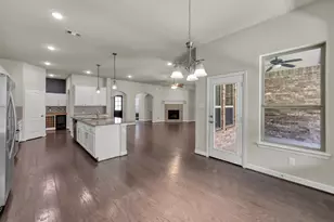 2051 Brookmont Dr, Conroe, TX 77301 - Photo 19