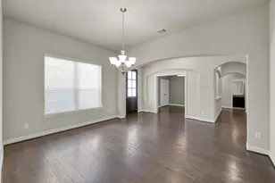 2051 Brookmont Dr, Conroe, TX 77301 - Photo 9