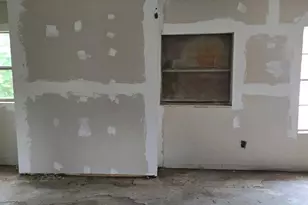 10511 Sagepine Ln, Houston, TX 77089 - Photo 11